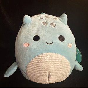Squishmallows Lune the sea monster